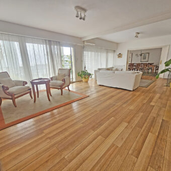 Libertador y Cavia – Dúplex 502 m², Terraza Propia y 2 Cocheras