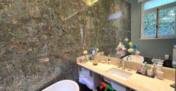 Residencia Restaurada de 397 m² Frente a Plaza Rodríguez Peña