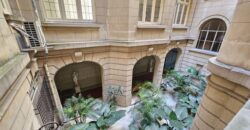 Residencia Restaurada de 397 m² Frente a Plaza Rodríguez Peña