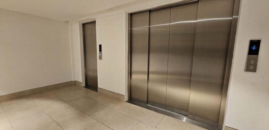 Residencia Restaurada de 397 m² Frente a Plaza Rodríguez Peña