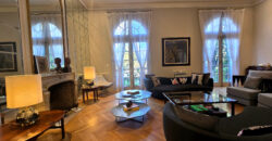Residencia Restaurada de 397 m² Frente a Plaza Rodríguez Peña